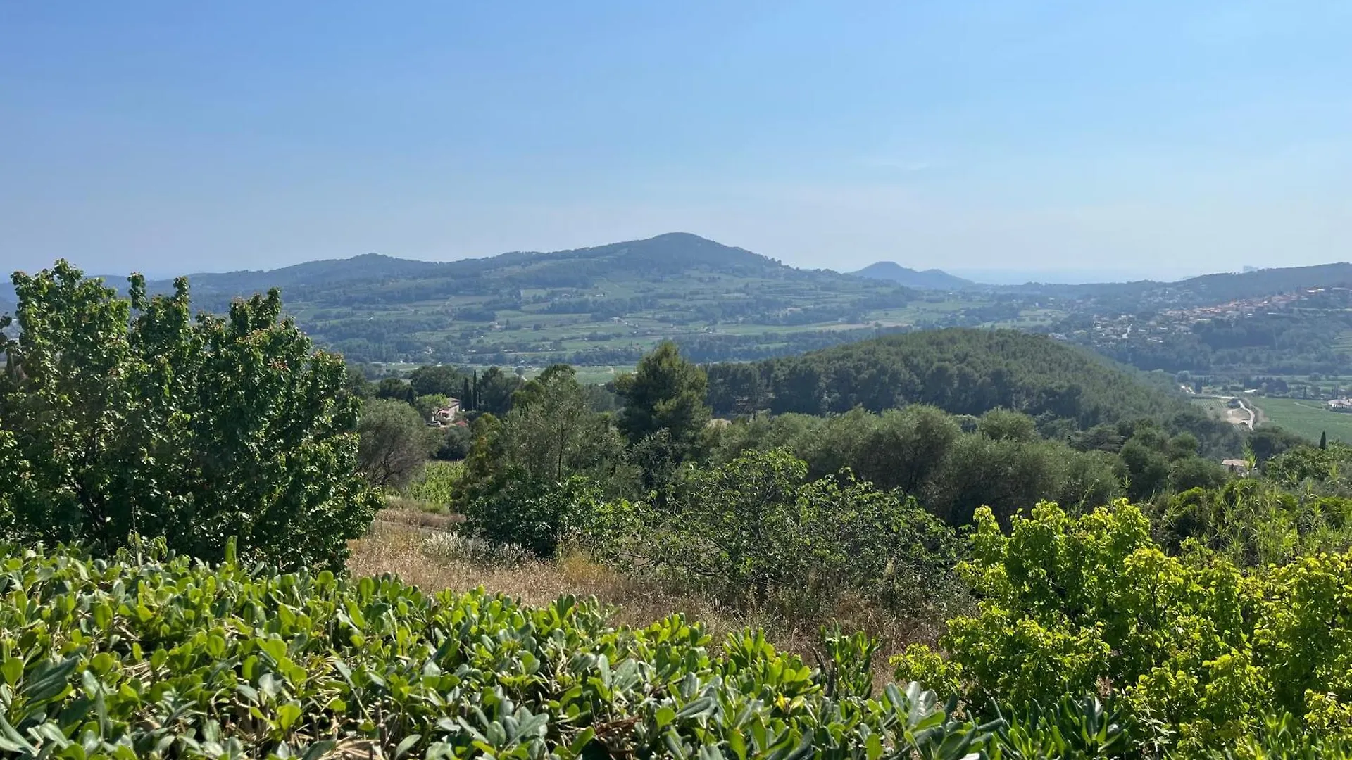 Lou Paradou Meounes-les-Montrieux